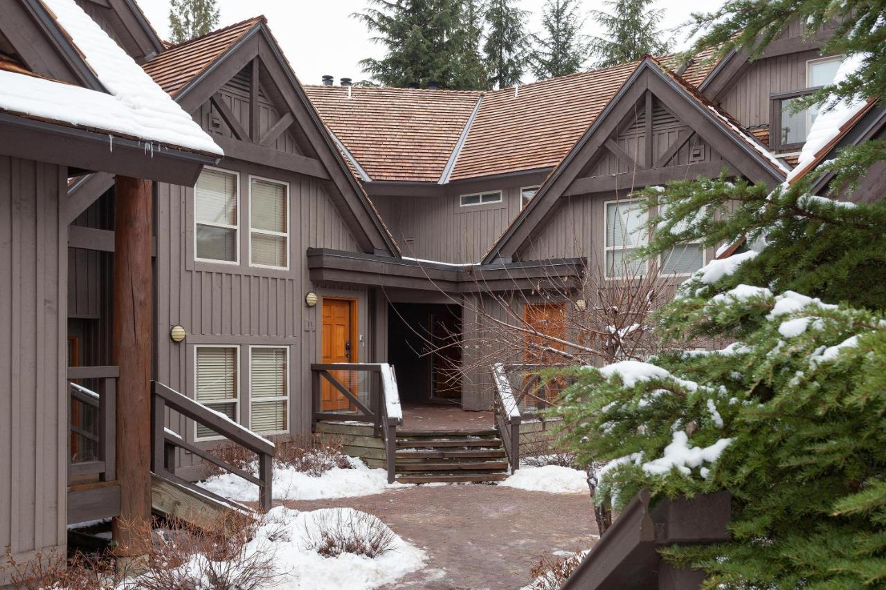 Painted Cliff 11 | Dog Friendly! Ski-In Ski-Out Benchlands Townhome W/ Hot Tub & Fireplace Whistler Exterior photo